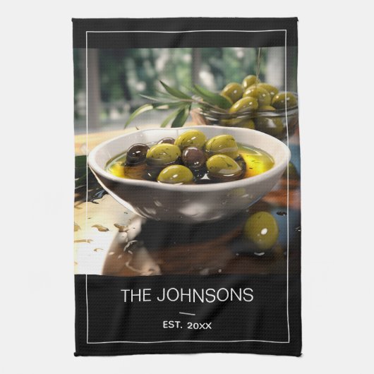 Linge De Cuisine Madern Black White Photo & Nom de famille Monogram (Vertical)