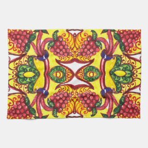 Linge De Cuisine Main Dessinée : Élégance Ornementale Florale.