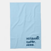 Linge De Cuisine Mari. Papa. Héros. Graphique rétro (Vertical)