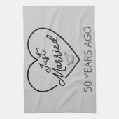 Linge De Cuisine Marié Il Y A 50 Ans III (Vertical)