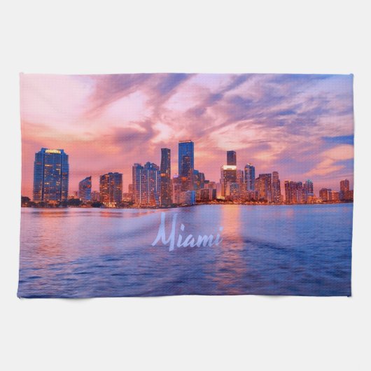 Linge De Cuisine Miami Beach Florida City Skyline (Horizontal)