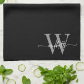 Linge De Cuisine Moderne Élégant Nom en Gris Noir Monogramme Script (Plié)