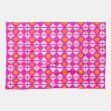 Moderne soleil rose chaud et orange avec des voile