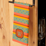Linge De Cuisine Monogramme coloré amusant Première triée<br><div class="desc">Cute Personnalisé Motif en bande moderne Torchon moderne. Ces serviettes de cuisine colorées sont parfaites pour ajouter un peu de couleur à votre cuisine. Associez-le avec une bouteille de vin et il fait un grand cadeau personnalisé pour les amis, la famille, les collègues, voisins, etc. La zone monogramme personnalisée peut...</div>
