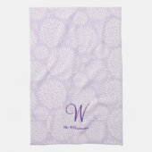 Linge De Cuisine Monogramme de motif de fleurs à main violet (Vertical)