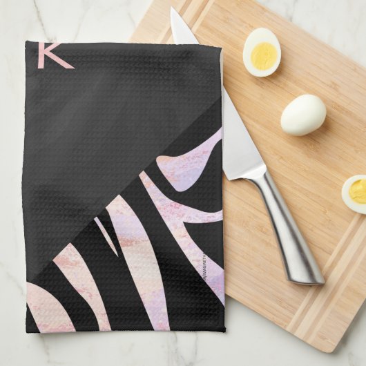 Linge De Cuisine Monogramme noir et rose Zebra (Quart Plié)
