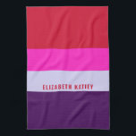 Linge De Cuisine Motif de bandes rouge, rose et violet<br><div class="desc">Ajoutez une touche de couleur à votre cuisine avec le linge de cuisine Motif Red, Pink et Purple Stripes. Dotée d'un design rayé audacieux, cette serviette élégante et absorbante est parfaite pour sécher la vaisselle, essuyer les comptoirs ou ajouter une touche décorative à votre espace. Un choix idéal pour ceux...</div>