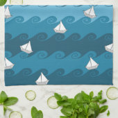 Linge De Cuisine Motif de bateaux à papier (Plié)
