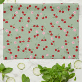 Linge De Cuisine Motif de cerises sur fond vert (Plié)