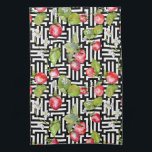 Linge De Cuisine Motif géométrique de la fraise florale Aquarelle<br><div class="desc">Ce design coloré présente une strawberrie d'été aquarelle florale sur un motif géométrique noir et blanc. Parfait comme cadeau ou dans votre cuisine. #fraise #aquarelle #motif #géométrique #géométrique #blackandwhite #b&w #floral #botanical #flowers #cuisine #moderne #fun #colorful #towels #teatowels #kitchentowels #home #cadeaux #tendance #style #élégant #chic #chic</div>