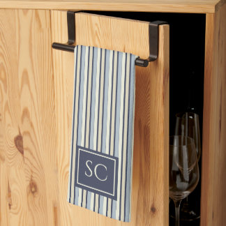 Linge De Cuisine Motif rayé bleu marine et crème avec monogramme