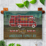 Linge De Cuisine Motorhome RV Camper Travel Van Rustic Personalized<br><div class="desc">This custom design with a rustic look is perfect for your home-away-from-home on wheels. Moteur à ondes rouges | camper The RV travels over a background that had a wood grain look with mountains and pine trees. Le texte original says, "Roam Sweet Roam." Use the easy template to personalize the...</div>