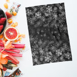 Linge De Cuisine Noir blanc flocon de neige Noël<br><div class="desc">Cette conception peut être personnalisée en choisissant l'option Modifier la conception. Vous pouvez également transférer sur d'autres objets. Contactez-moi à l'adresse colorflowcreations@gmail.com ou utilisez l'option conversation en haut de la page si vous souhaitez avoir cette conception sur un autre produit ou avez besoin d'aide. Voir d'autres de mes dessins ou...</div>