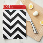 Linge De Cuisine Noir Blanc LG Chevron Rouge Nom Monogramme (Quart Plié)