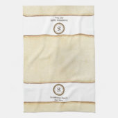 Linge De Cuisine Nom de famille pays modifiable monogramme café bru (Vertical)