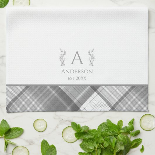 Linge De Cuisine Nom personnalisé Gris et blanc Plaid Monogramme (Plié)