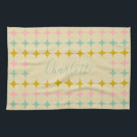 Linge De Cuisine Nom personnalisé Vintage Retro Pastel Mère<br><div class="desc">Cette serviette de cuisine personnalisée est décorée d'un motif étoilé rétro d'inspiration du milieu du siècle, dans un arrière - plan crémeux rose pastel, aqua et or. Le centre met en valeur votre nom personnalisé en écriture élégante, ce qui en fait une pièce charmante et fonctionnelle pour toute cuisine élégante....</div>