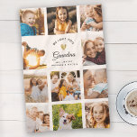 Linge De Cuisine Nom Personnalisé We Love You Grand-mère Photo mode<br><div class="desc">Offrez avec tout votre coeur : Un cadeau d'anniversaire ou de vacances unique et moderne pour grand-mère : Cette serviette de cuisine minimaliste et élégante Instagram photo collage permet à vos photos de briller - avec votre message personnel et votre nom personnalisé sous un coeur doré imprimé brillant.</div>