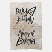 Linge De Cuisine Normale Est Noir Noir Ennuyeux Lettres Grunge (Vertical)