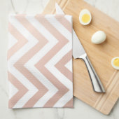 Linge De Cuisine or rose, blanc, chevron, zigzag, moderne, tendance (Quart Plié)