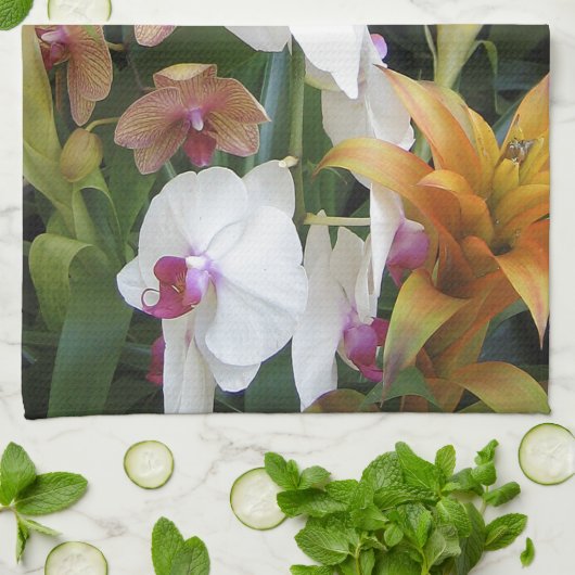 Linge De Cuisine Orchidées et fer (Plié)