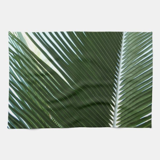 Linge De Cuisine Overlapping Palm Fronds Tropical Green Abstract (Horizontal)