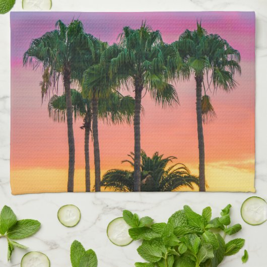 Linge De Cuisine Palmiers tropicaux avec ciel arc-en-ciel (Plié)