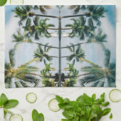 Linge De Cuisine Palmiers tropicaux avec réflexion dans l'océan. (Plié)