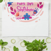 Linge De Cuisine Parce Que Maman Fait Ce Shitshow. (Plié)