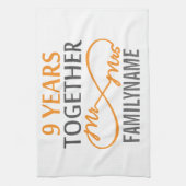 Linge De Cuisine Personnalisé M. et Mme 9e anniversaire (Vertical)