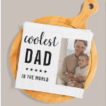 Linge De Cuisine Photo Collage moderne Happy Fête des pères Cadeau<br><div class="desc">Le cadeau "Modern Collage Photo Colorful Best Dad Ever" est un cadeau personnalisé et unique pour tout père qui mérite d'être célébré. Le cadeau est une photo collage composée de plusieurs images individuelles qui ont été soigneusement arrangées pour créer un design étonnant et attrayant. Le don est une excellente façon...</div>