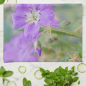 Linge De Cuisine Photo Fleur sauvage De Geranium Violet Avec Nom Pe (Plié)