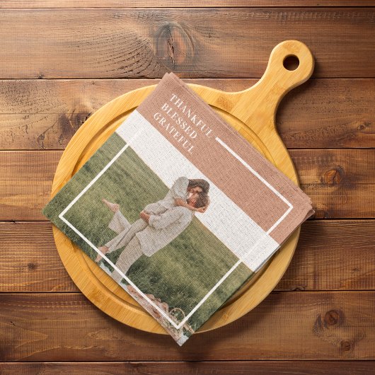 Linge De Cuisine Photo moderne de Family | Thankful