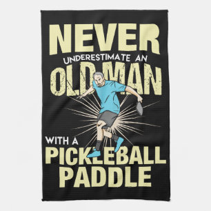 Linge De Cuisine Pickleball - Vieil Homme Avec Une Raquette de Pick