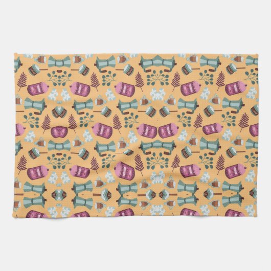 Linge De Cuisine Playful kitchen-themed pattern featuring aprons (Horizontal)