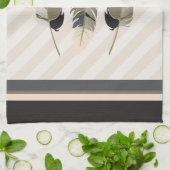 Linge De Cuisine Plumes en Crème, Gris et Brown (Plié)