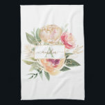 Linge De Cuisine Pony et or Foil Bloom Nom du monogramme<br><div class="desc">Conçu pour s'harmoniser avec notre collection Peony Bloom Monogram, ce torchon à thé personnalisable présente de luxueuses fleurs de pivoine rose et or au feuillage vert. Pour une personnalisation plus avancée de cette conception, par exemple la modification de la disposition, de la police ou de la taille du texte, cliquez...</div>