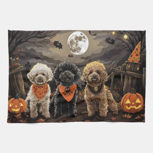Linge De Cuisine Poodle Halloween Épouvantable (Horizontal)
