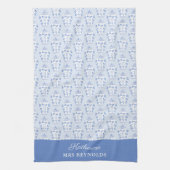 Linge De Cuisine Preppy Quelque Chose De Monogramme Bleu (Vertical)