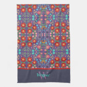 Linge De Cuisine Purple Fun Floral Motif Stylé Nom initial (Vertical)