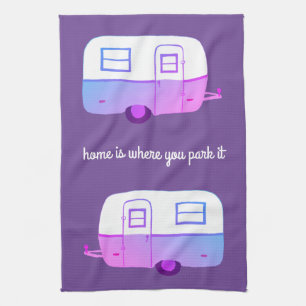 Linge De Cuisine Rétro pourpre de la remorque de campeur rv
