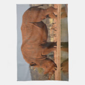 Linge De Cuisine Rhino avec boue sur la peau photo (Vertical)