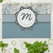 Linge De Cuisine Roses bleus et crèmes avec le monogramme (Plié)