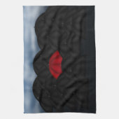 Linge De Cuisine Rouge dans une mer Noire de parapluies (Vertical)