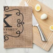 Linge De Cuisine Rustic Burlap Farmhouse Nom de famille Monogramme (Quart Plié)