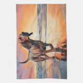Linge De Cuisine Sandy Paws Bloodhound Dog on Beach Sunset (Vertical)