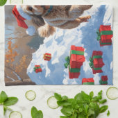 Linge De Cuisine Scène de Noël enneigée avec un Bernedoodle (Plié)