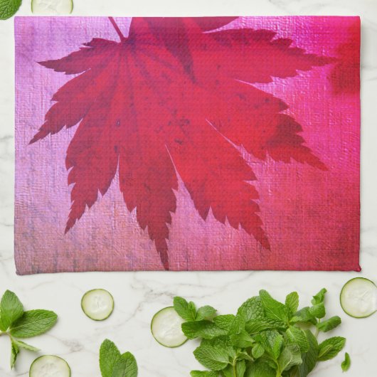 Linge De Cuisine Script japonais de feuille d'érable rose rouge (Plié)