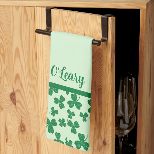Linge De Cuisine Shamrock vert de la Saint-Patrick Monogrammé (Pliage en tiers)