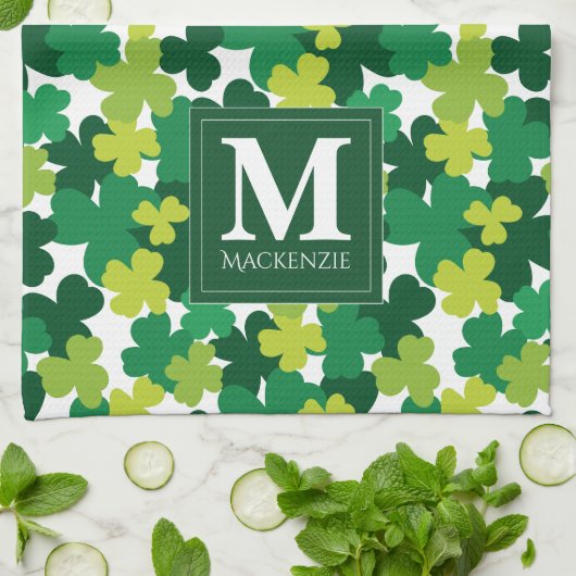 Linge De Cuisine Shamrocks monogrammes de la Saint-Patrick (Plié)